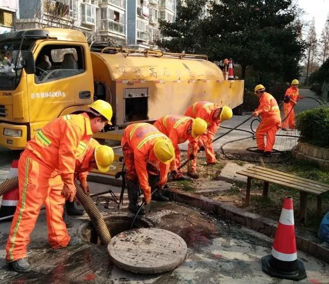 江孜市政管道清淤