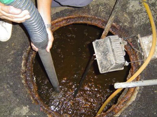 江孜隔油池清理